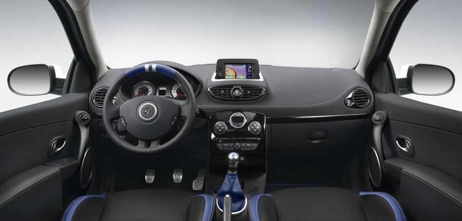  Renault Clio Gordini 200 2010 года  (фото 20 из 24)